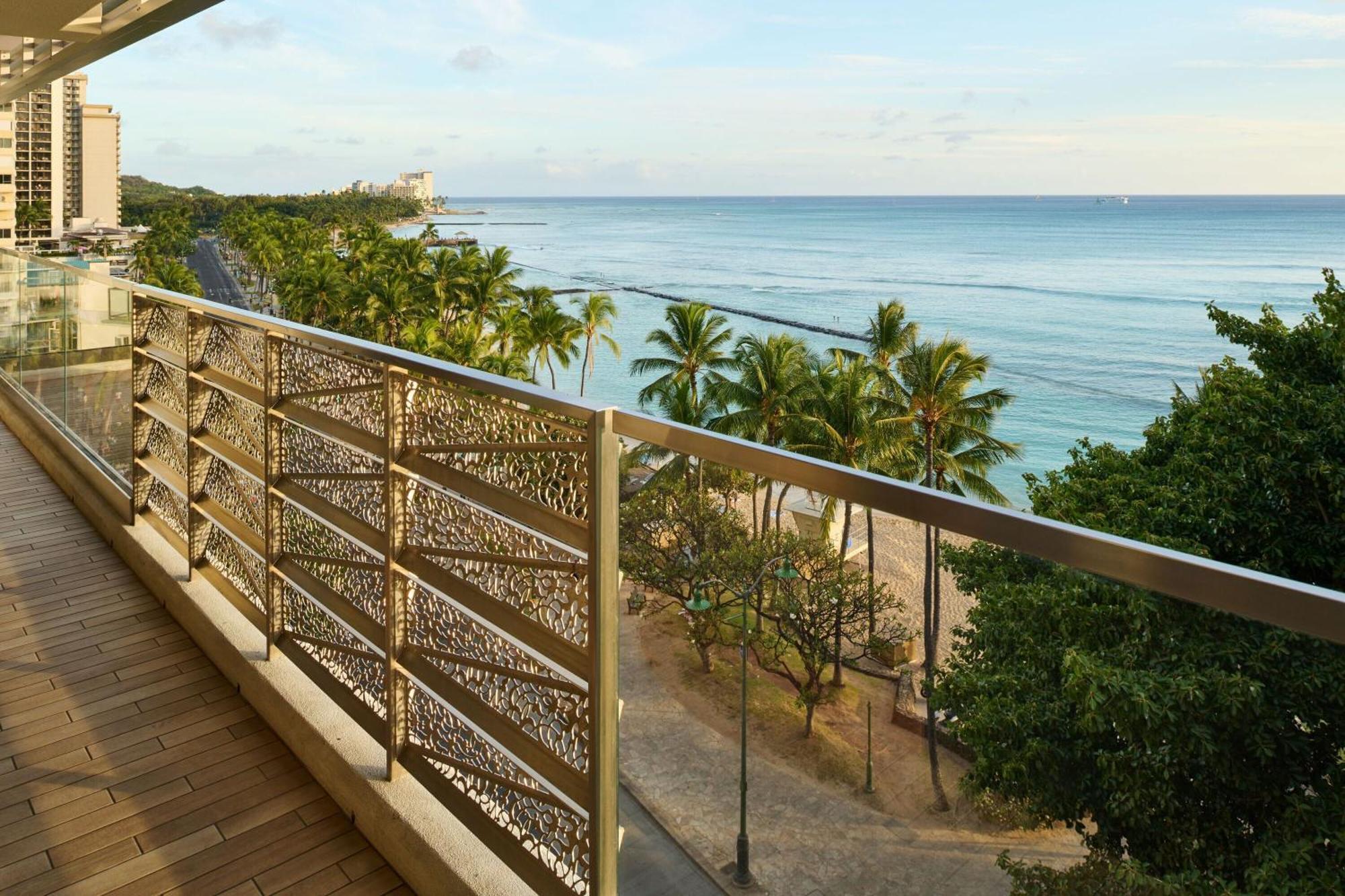 Espacio The Jewel Of Waikiki Гонолулу Екстер'єр фото