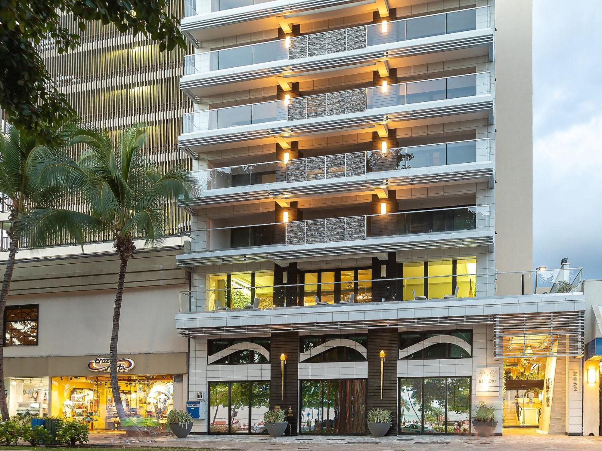 Espacio The Jewel Of Waikiki Гонолулу Екстер'єр фото